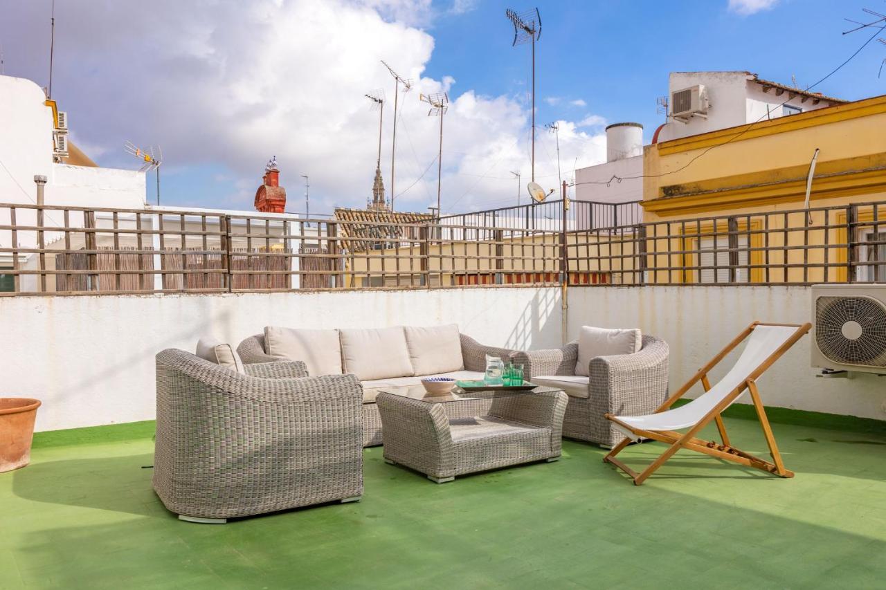 Champion Duplex Terrace And Garage Old Town 6 Pax Daire Sevilla Dış mekan fotoğraf