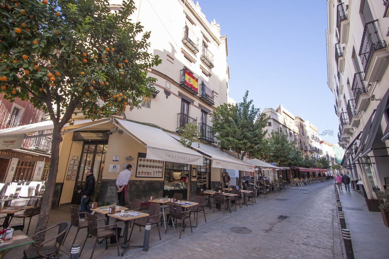 Champion Duplex Terrace And Garage Old Town 6 Pax Daire Sevilla Dış mekan fotoğraf